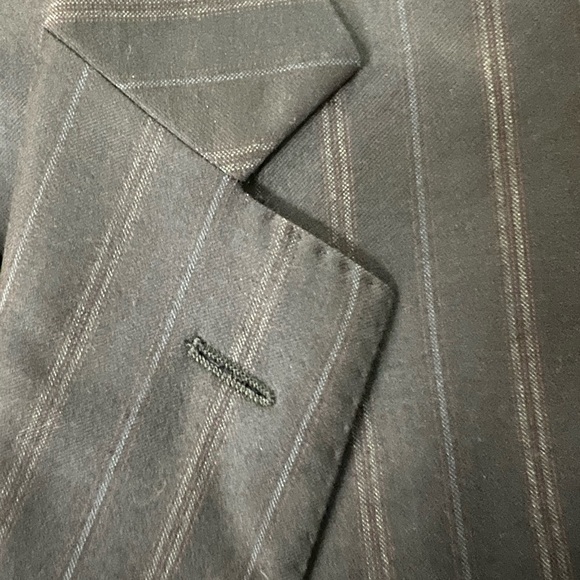 Isaia Custom Blue, Red Loro Piana SUPER 160, 15.5 Micron Wool Stripped 2Btn 44S - Picture 2 of 8